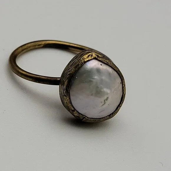 Vintage Antique Brass White Freshwater Pearl Inlay Adjustable Ring OS - Picture 2 of 11